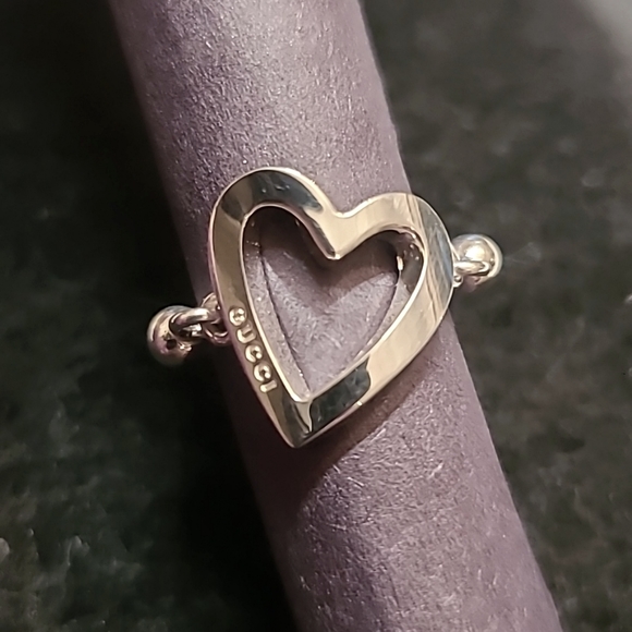 Gucci Logo Sterling Silver Open Heart Ring BRAND NEW WITH ALL PACKAGING INCLUDED - Picture 6 of 13